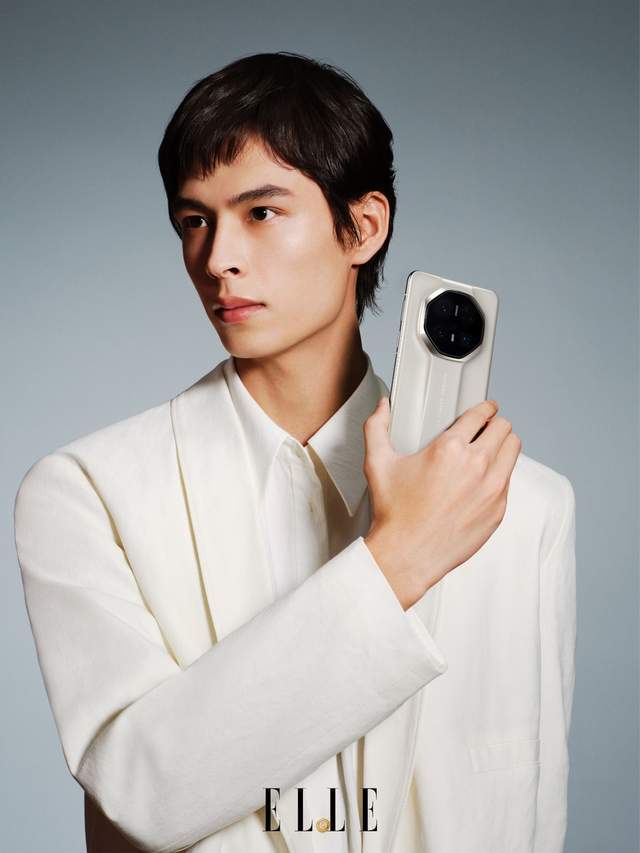 端设计只服华为Mate 70 RS 非凡大师凯发k8国际厅登录手机ID的雅奢经典
